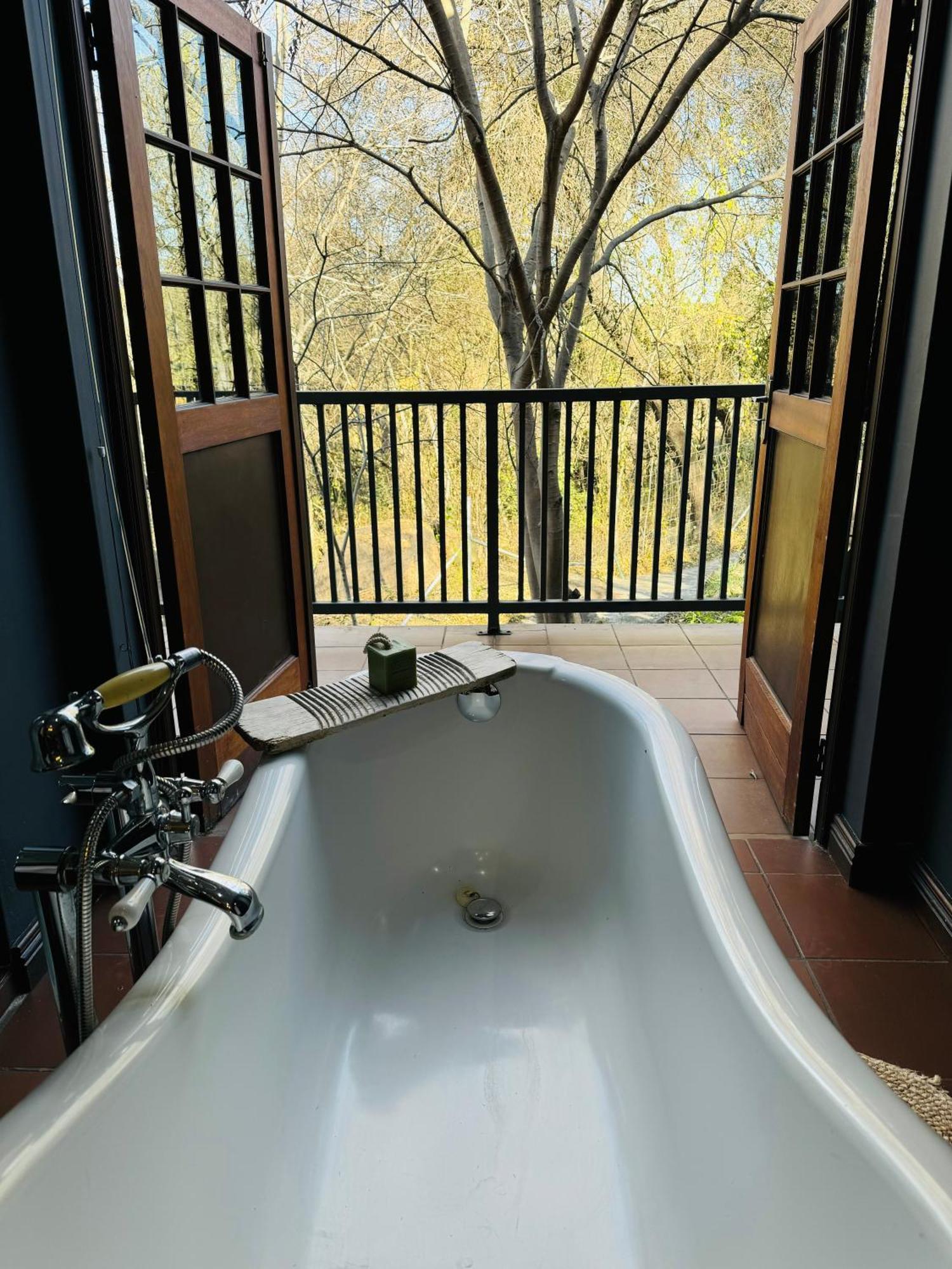 Megumi - Vaal Riverside Retreat - Loadshedding Friendly Parys Esterno foto