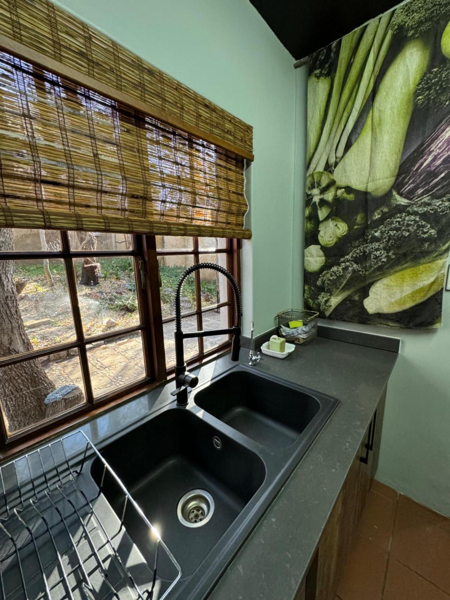 Megumi - Vaal Riverside Retreat - Loadshedding Friendly Parys Esterno foto